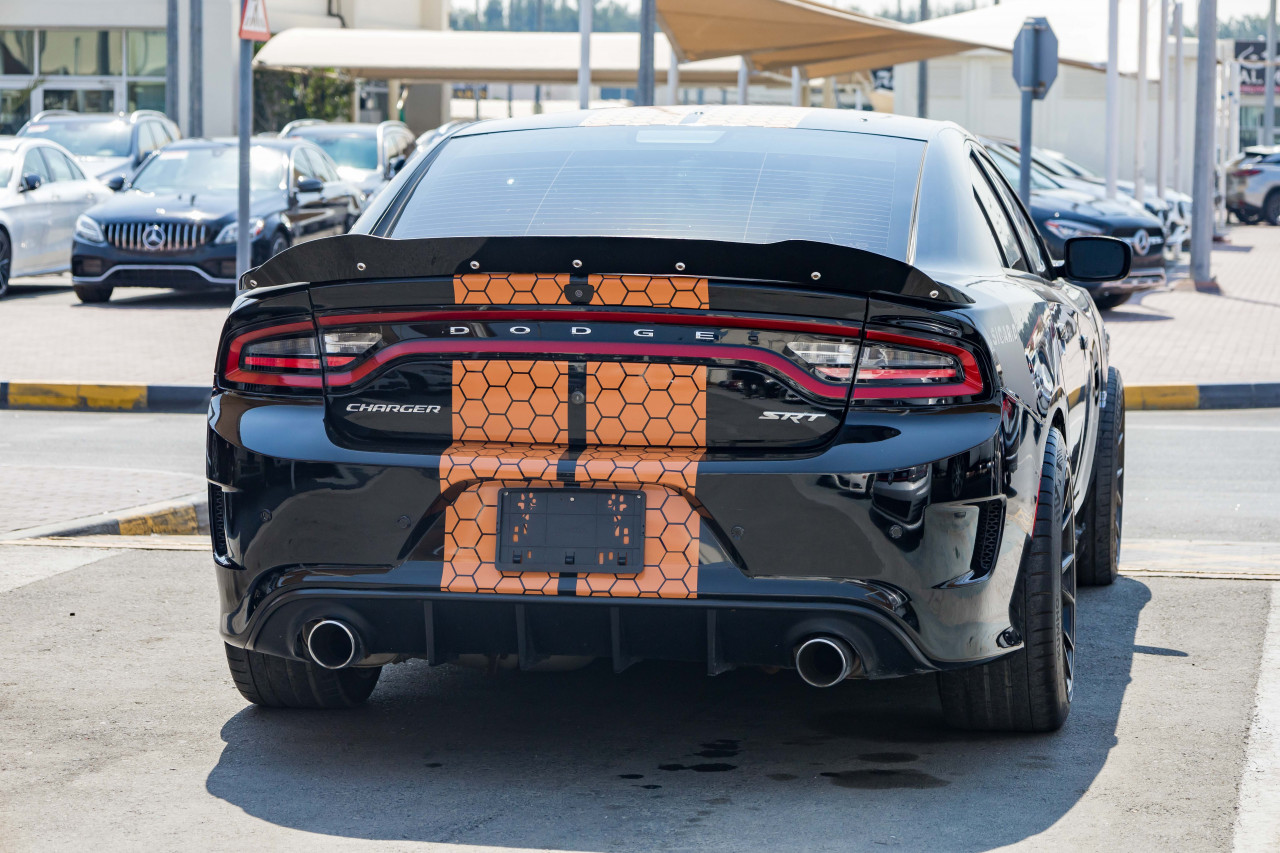 Dodge Charger - Image 5