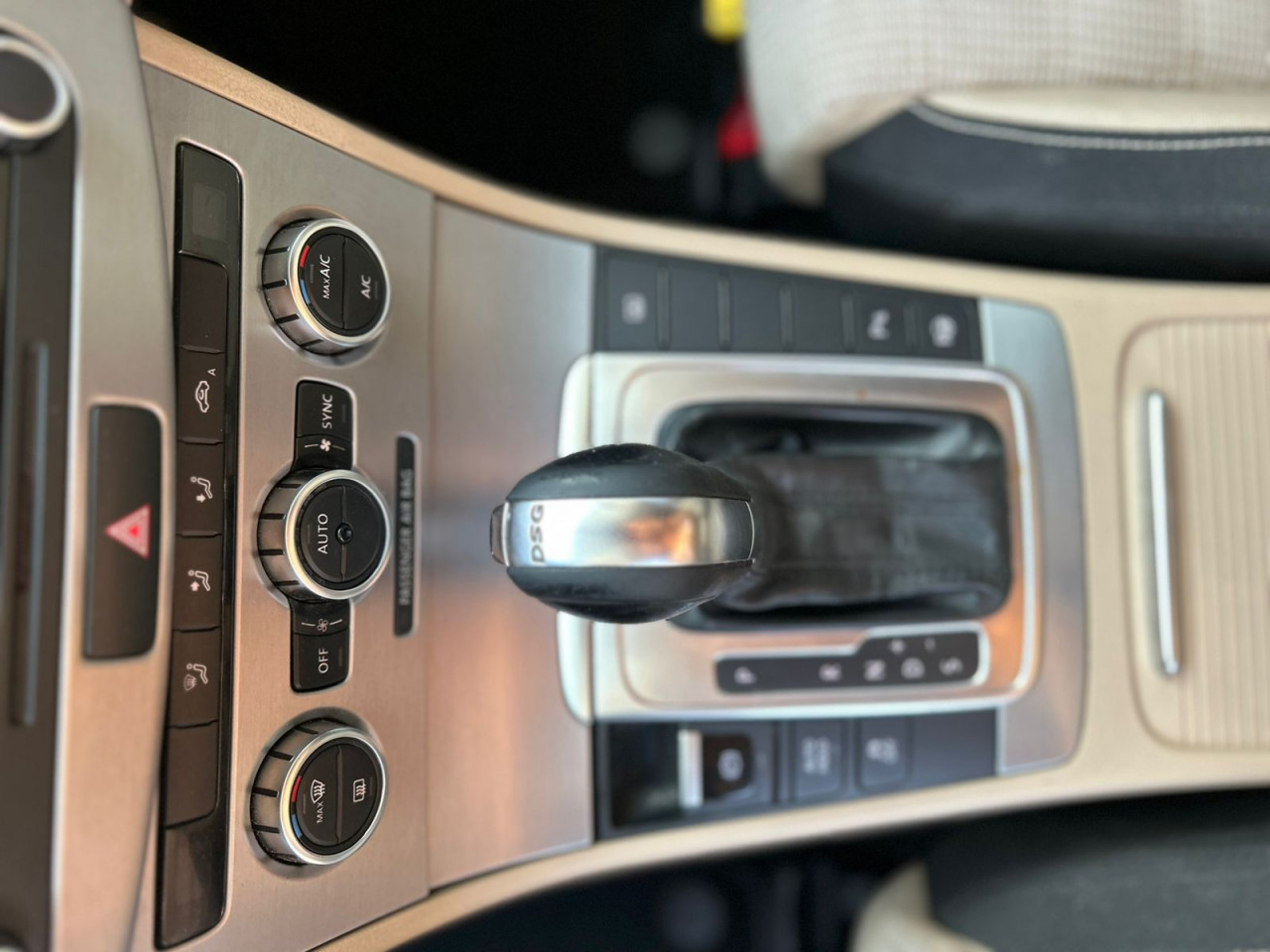 Volkswagen CC - Image 9