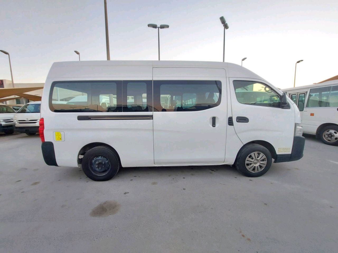 Nissan Urvan - Image 5