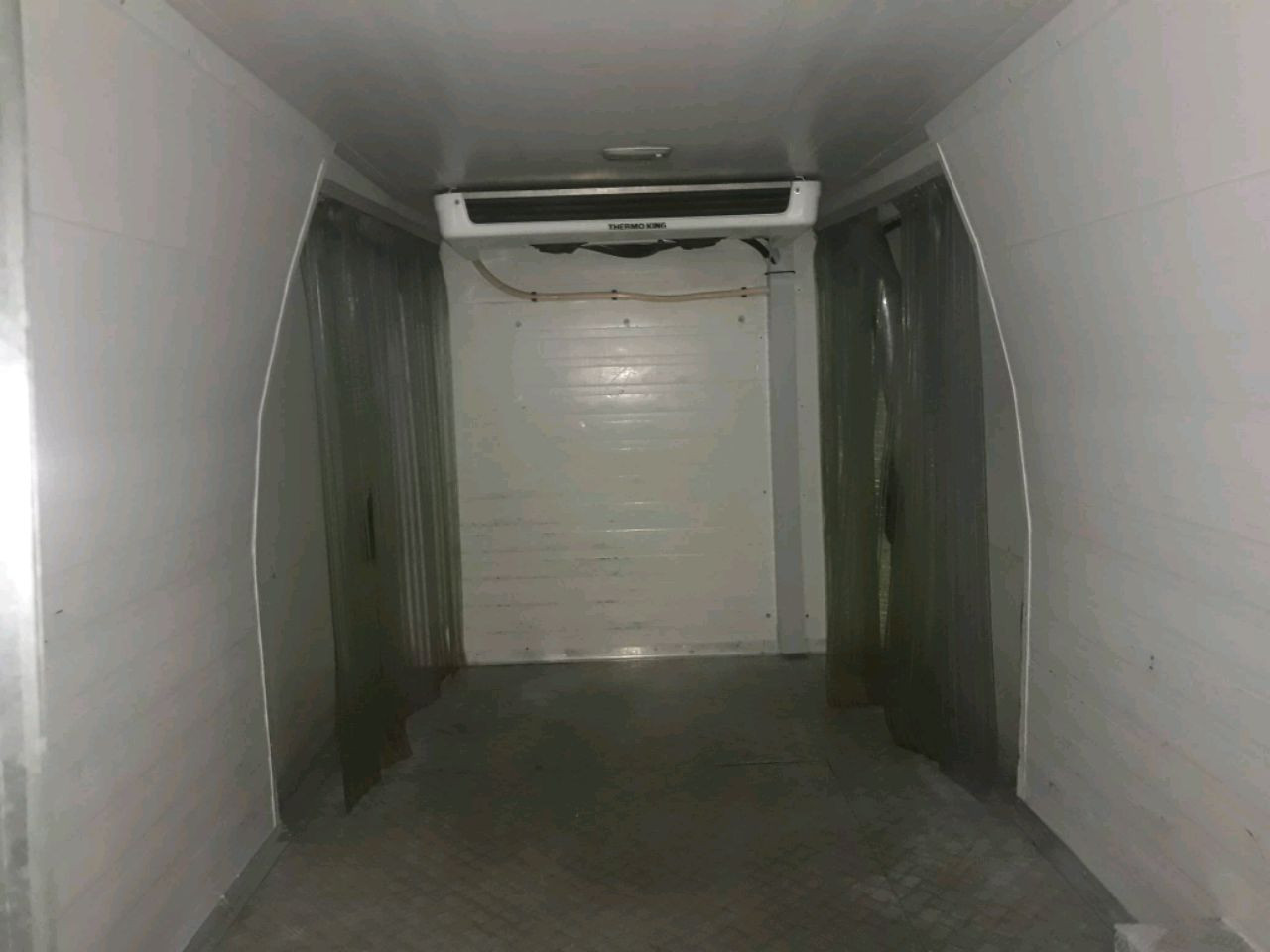 Toyota Hiace - Image 6