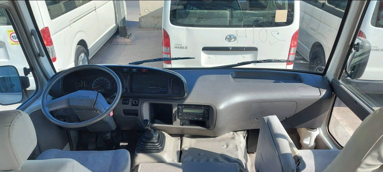 Toyota Coaster - Image 6