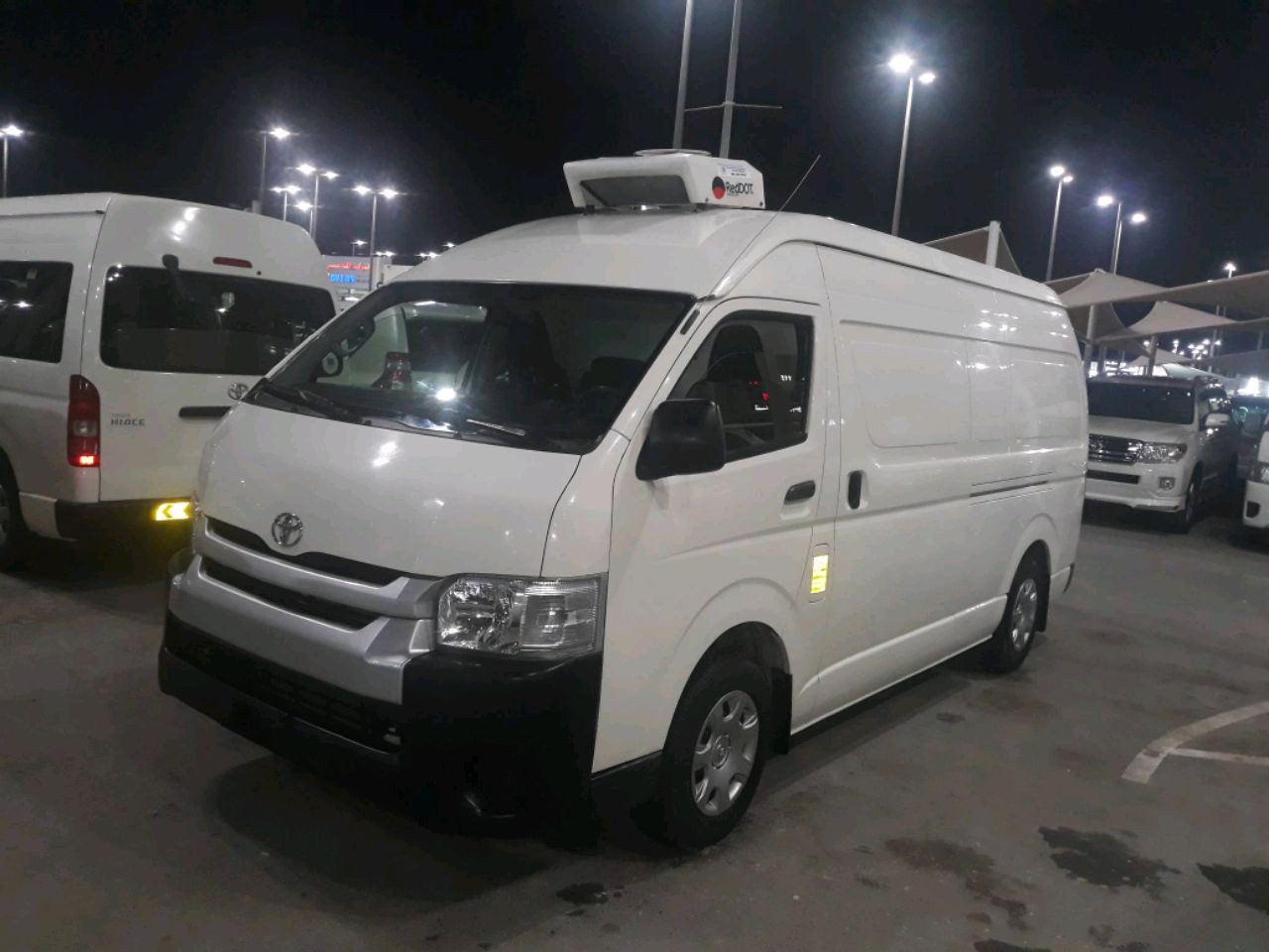 Toyota Hiace - Image 2