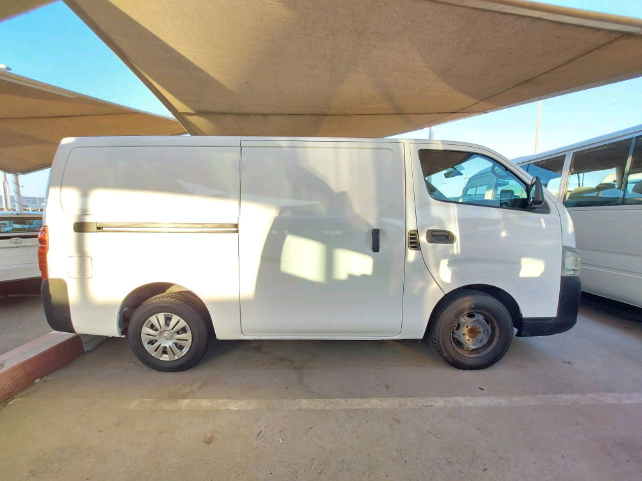 Nissan Urvan - Image 6