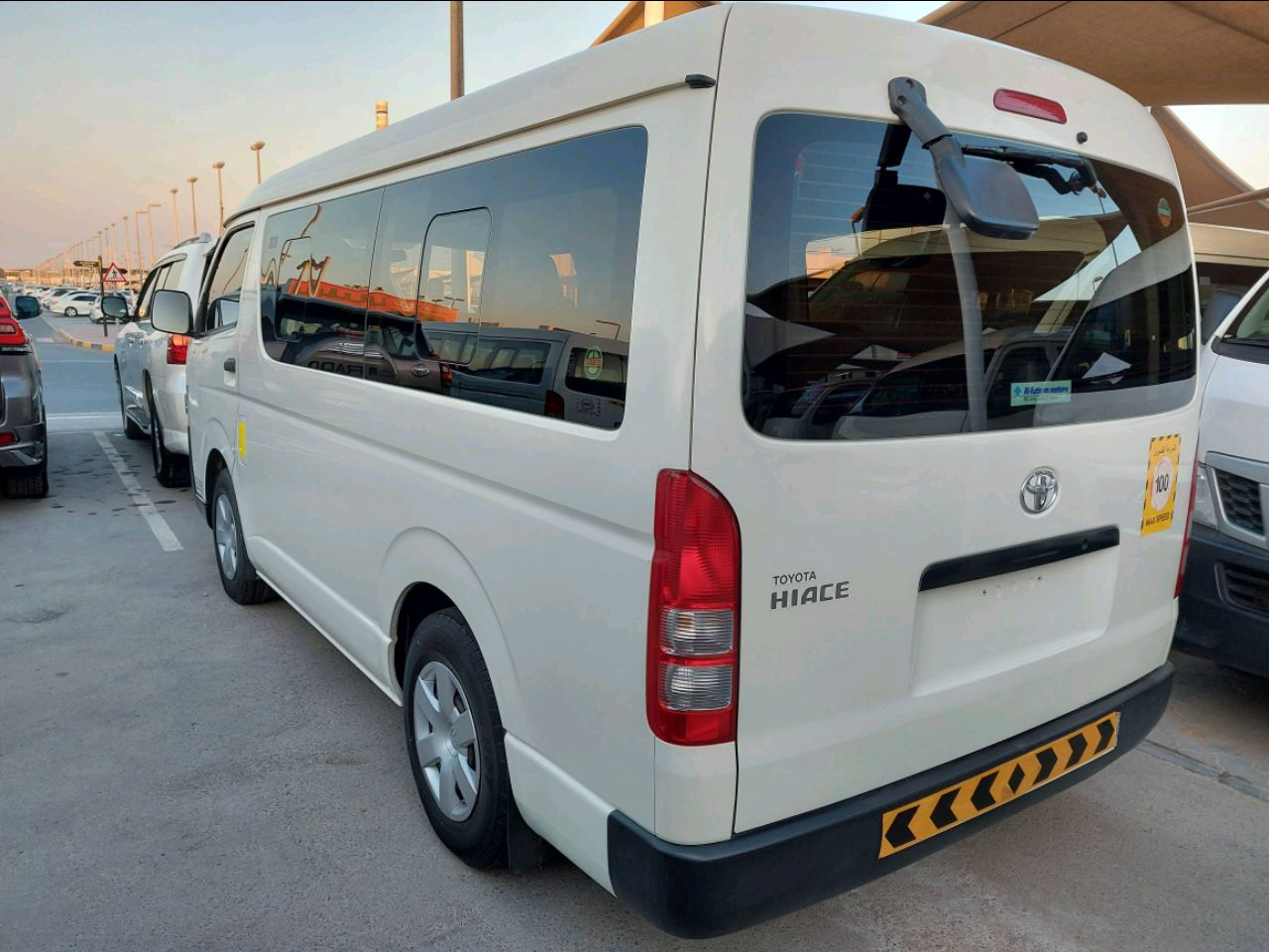 Toyota Hiace - Image 3