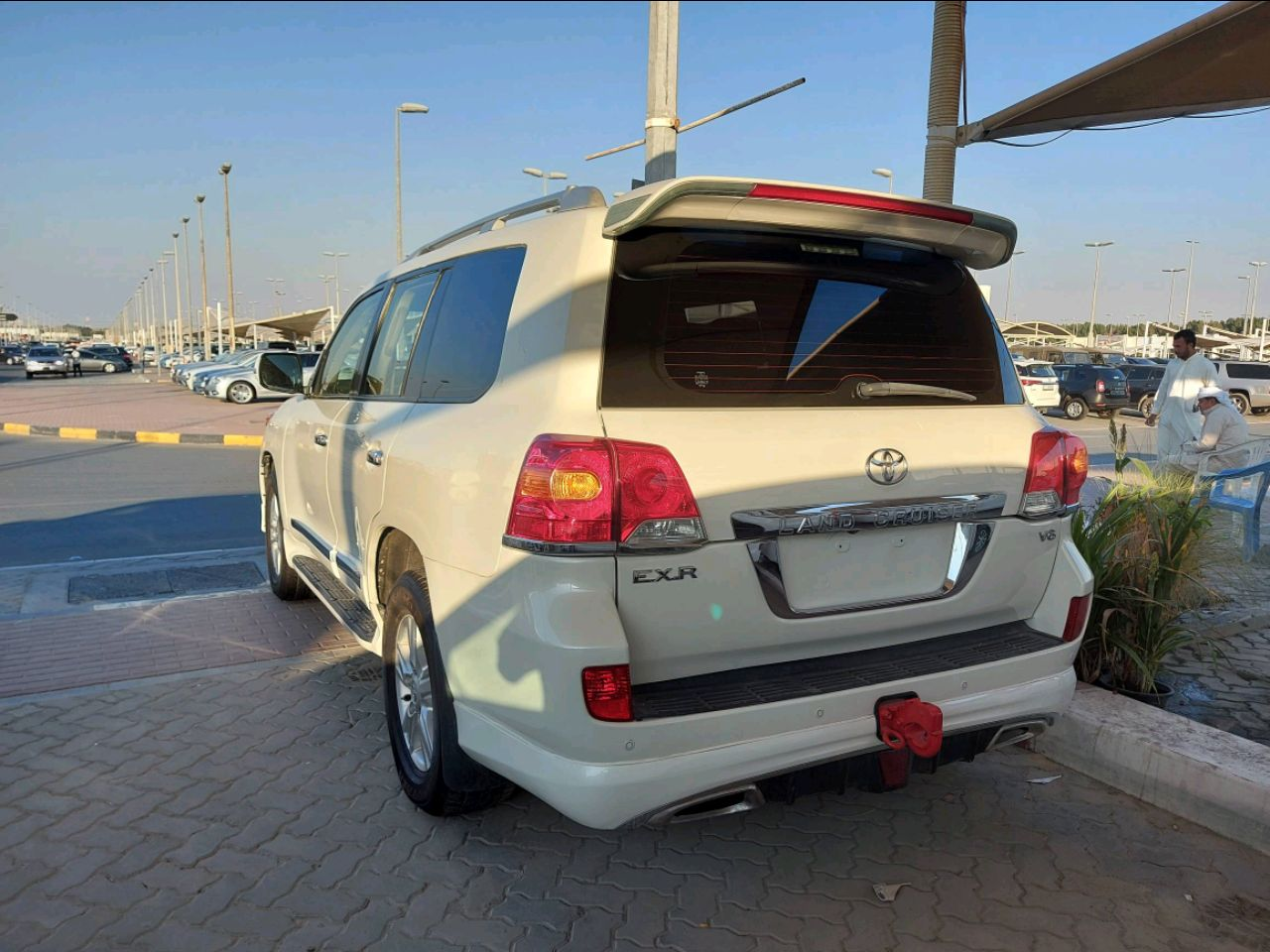 Toyota Land Cruiser - Image 4
