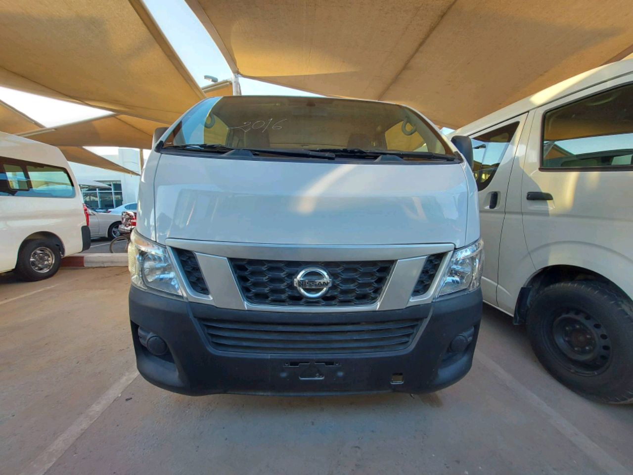 Nissan Urvan - Image 5