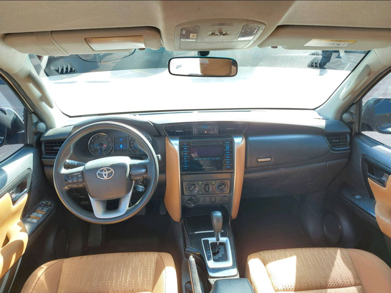 Toyota Fortuner - Image 5