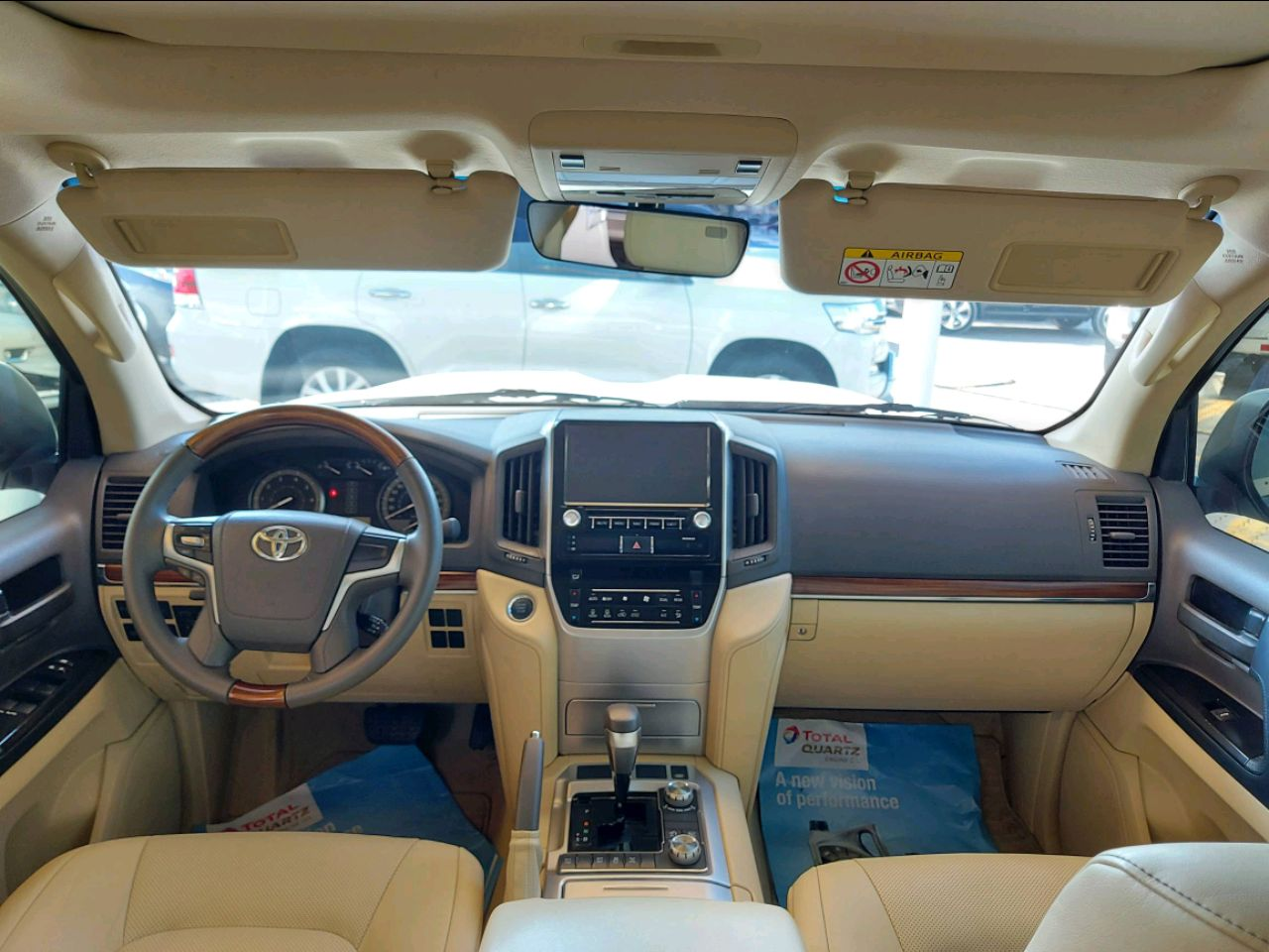 Toyota Land Cruiser - Image 3