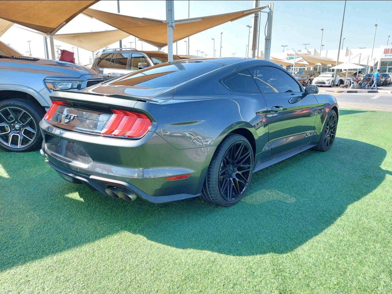 Ford Mustang - Image 3