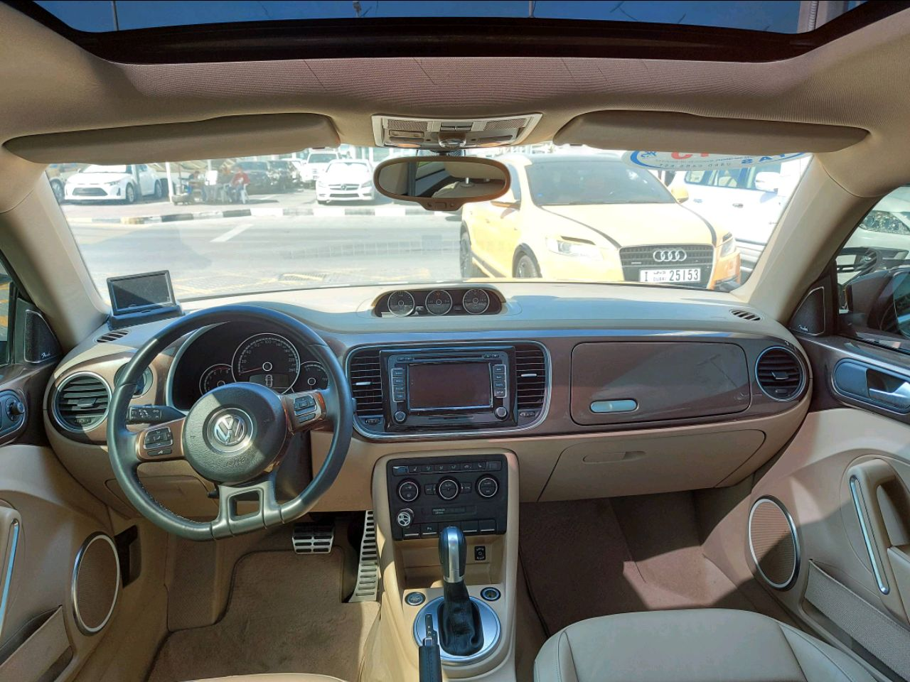 Volkswagen Beetle - Image 5