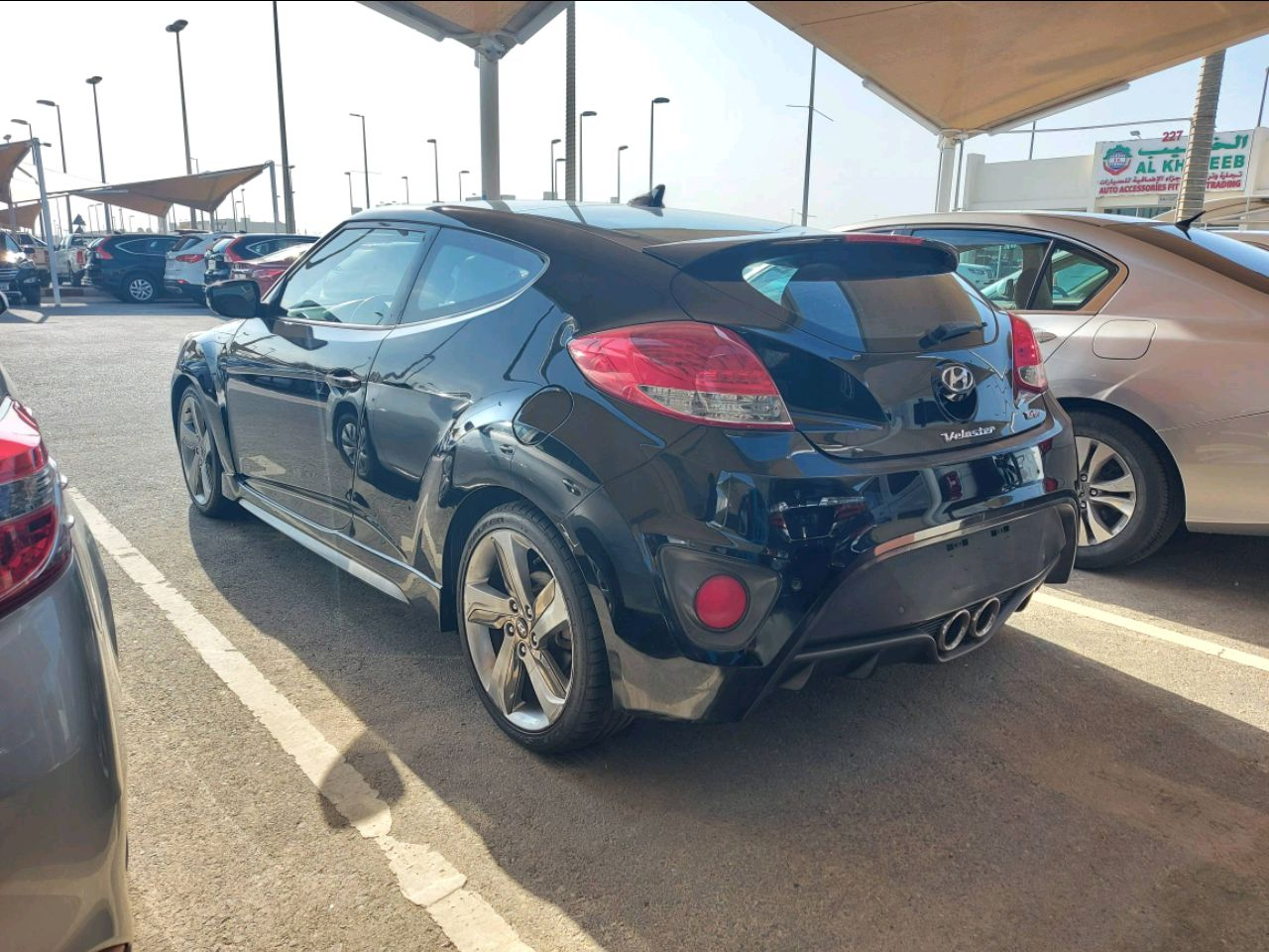 Hyundai Veloster - Image 3