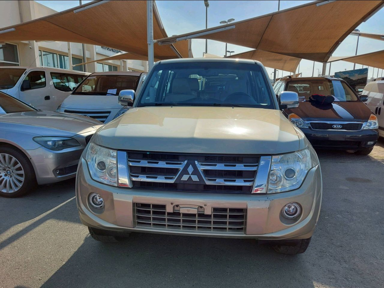 Mitsubishi Pajero - Image 5
