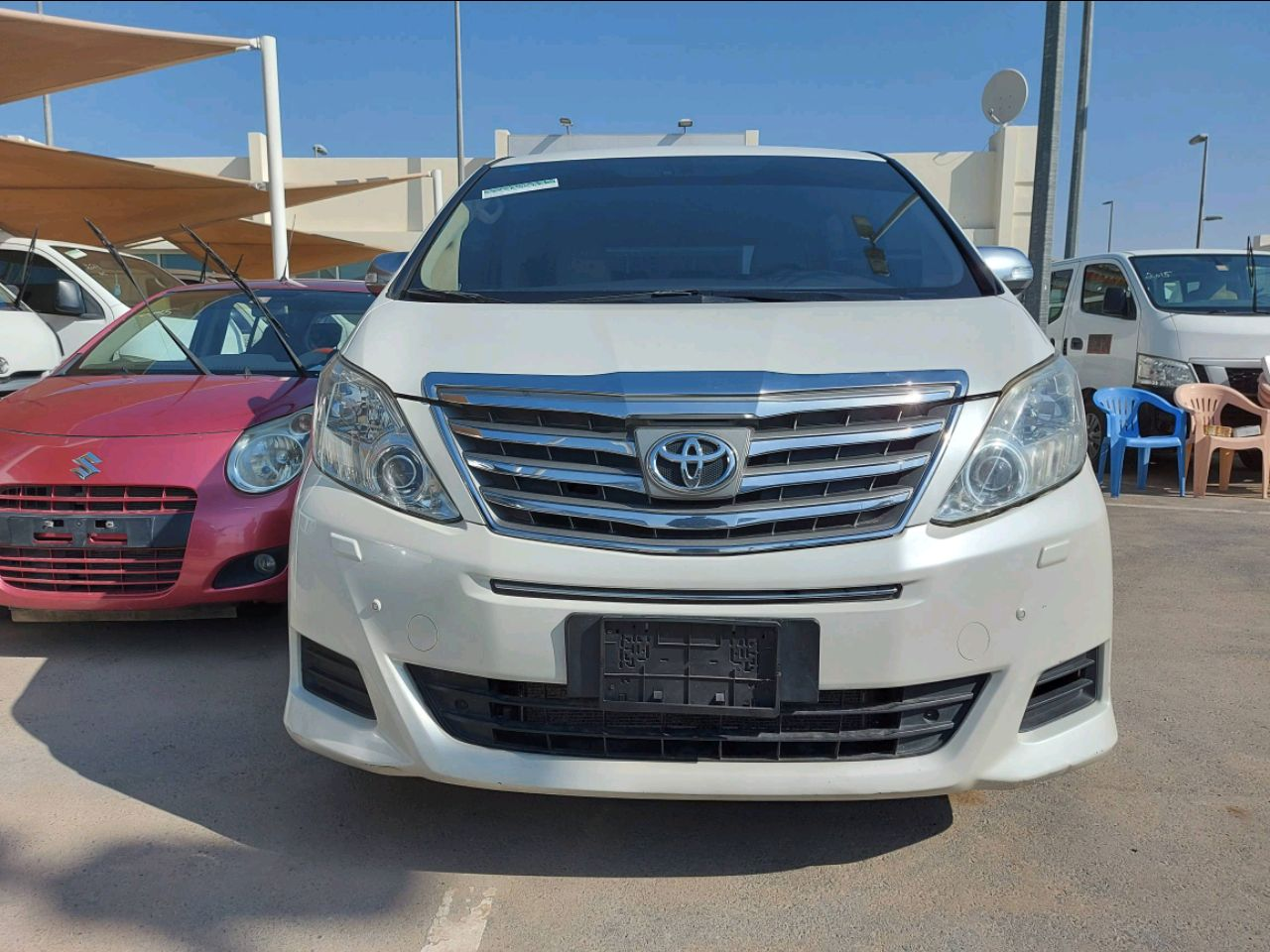 Toyota ALPHARD - Image 3