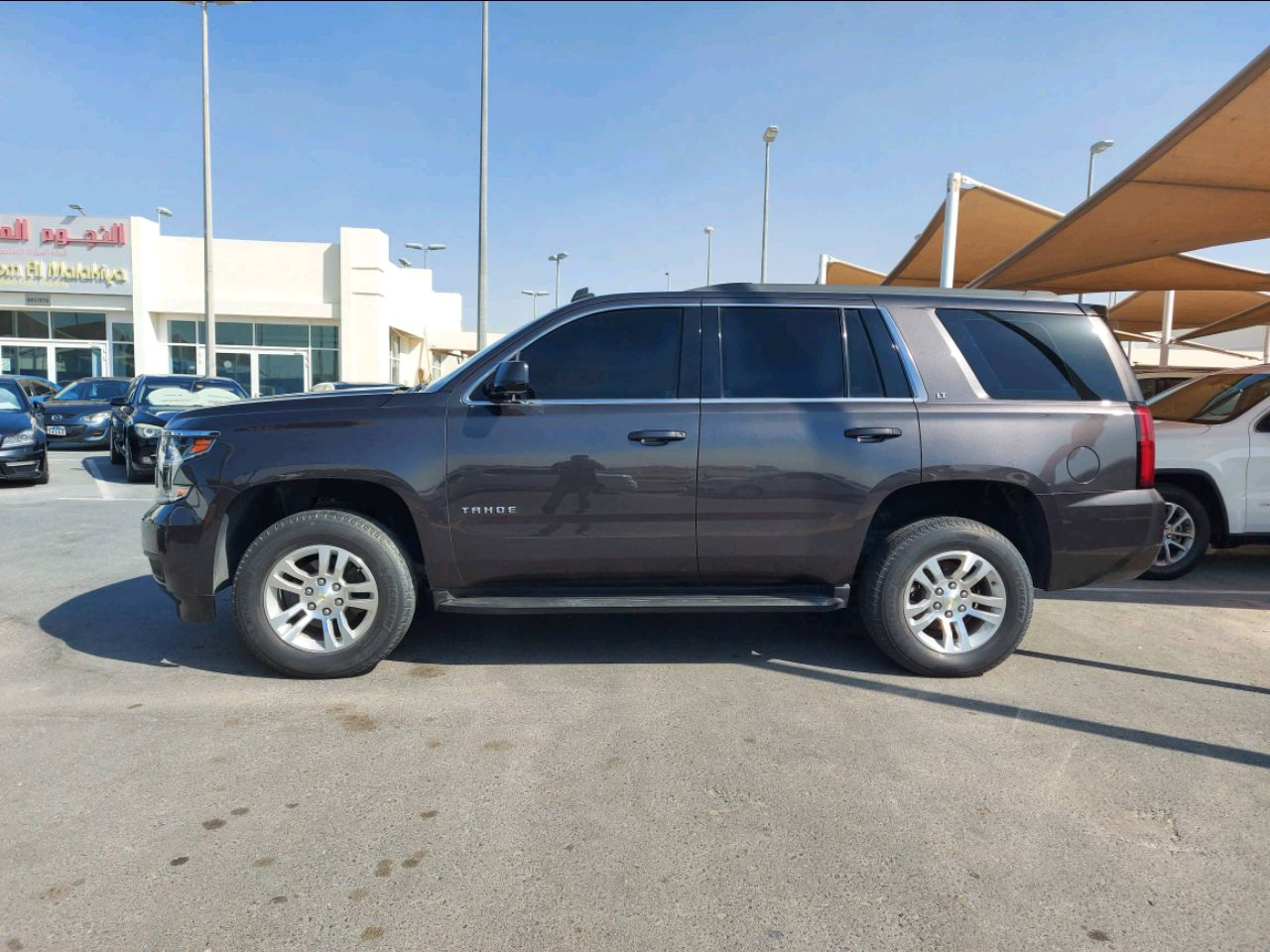 Chevrolet Tahoe - Image 5