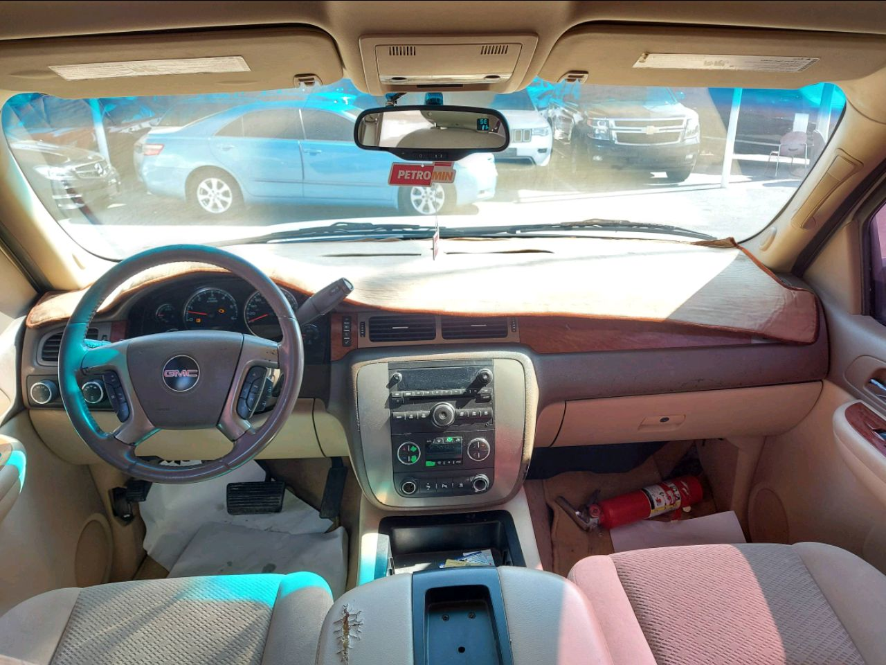 GMC Yukon - Image 6