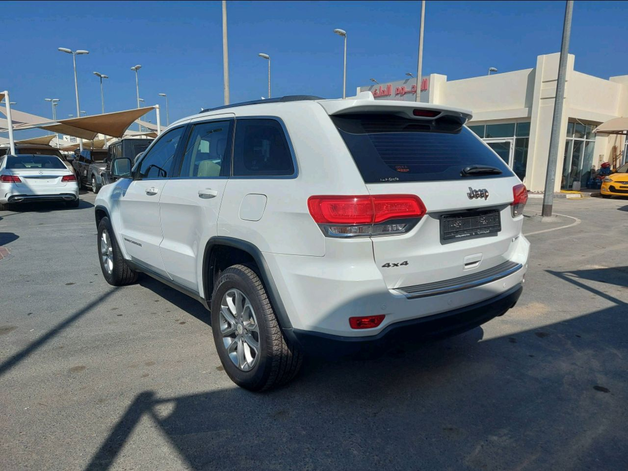 Jeep Grand Cherokee - Image 3
