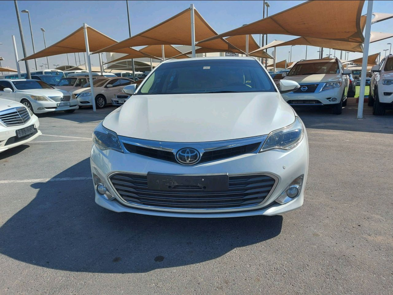 Toyota Avalon - Image 4