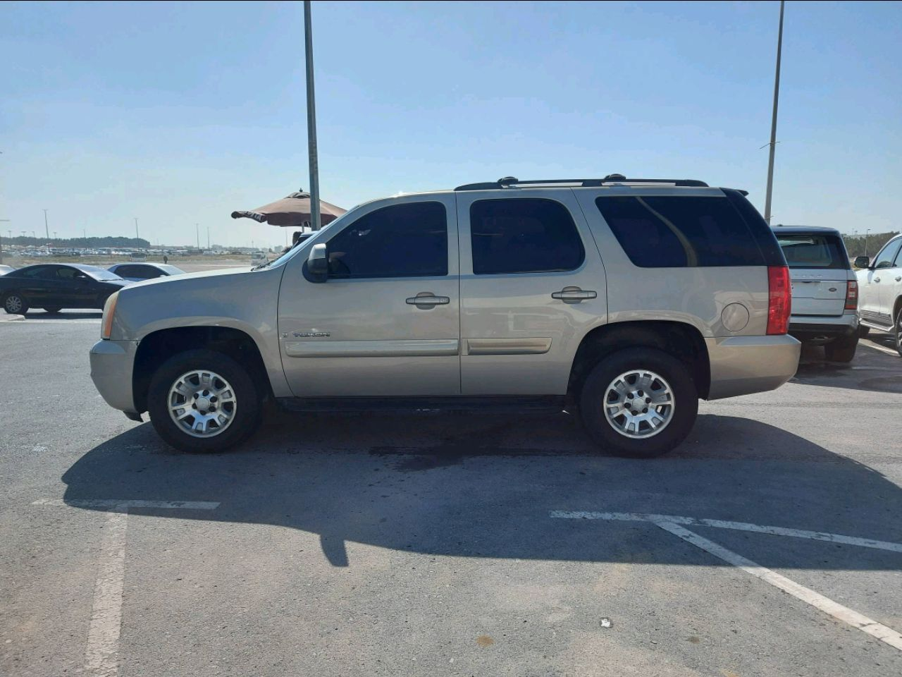 GMC Yukon - Image 5