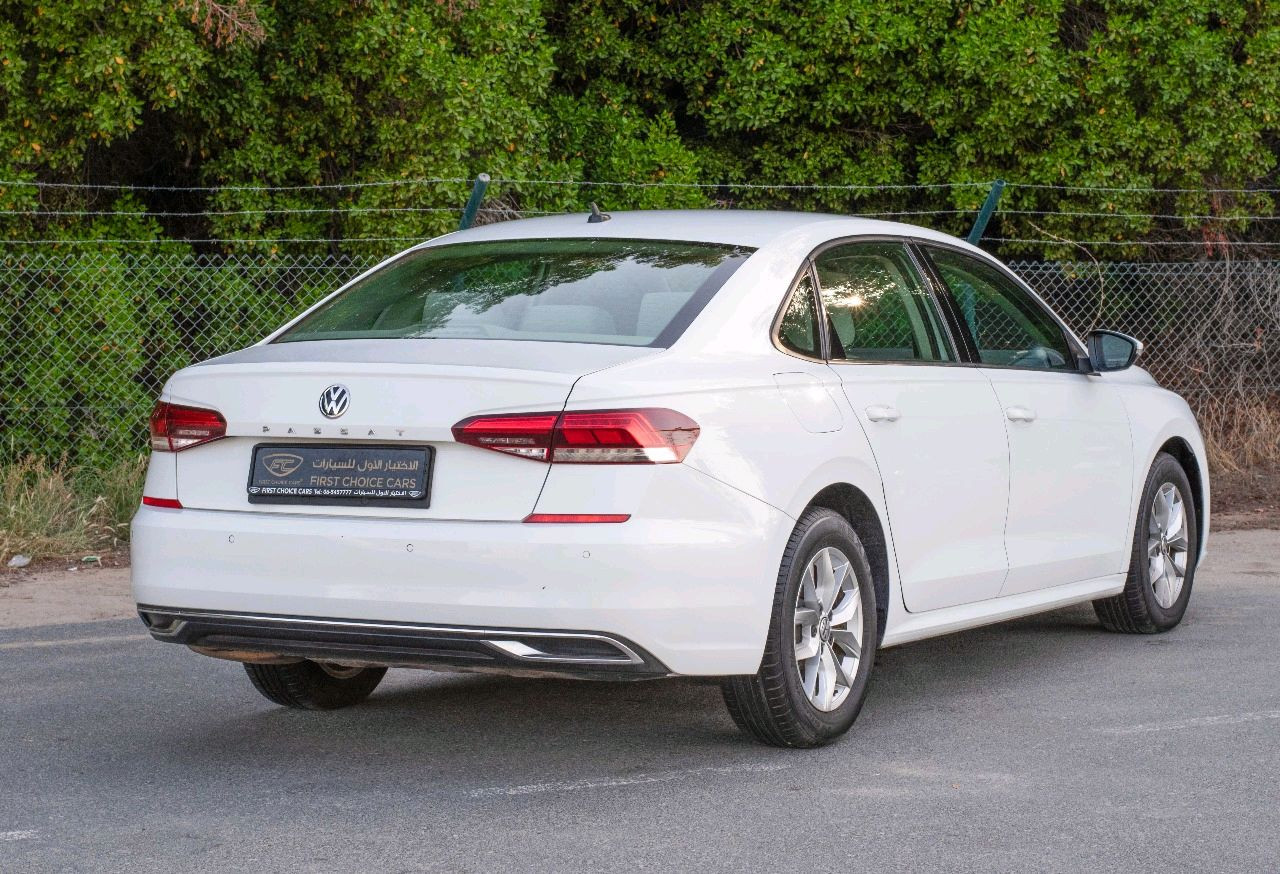Volkswagen Passat - Image 2