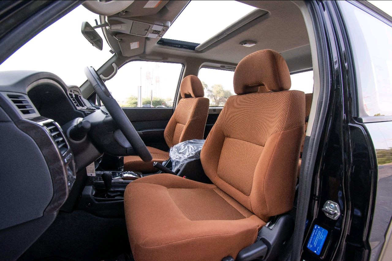 Nissan Super safari - Image 9