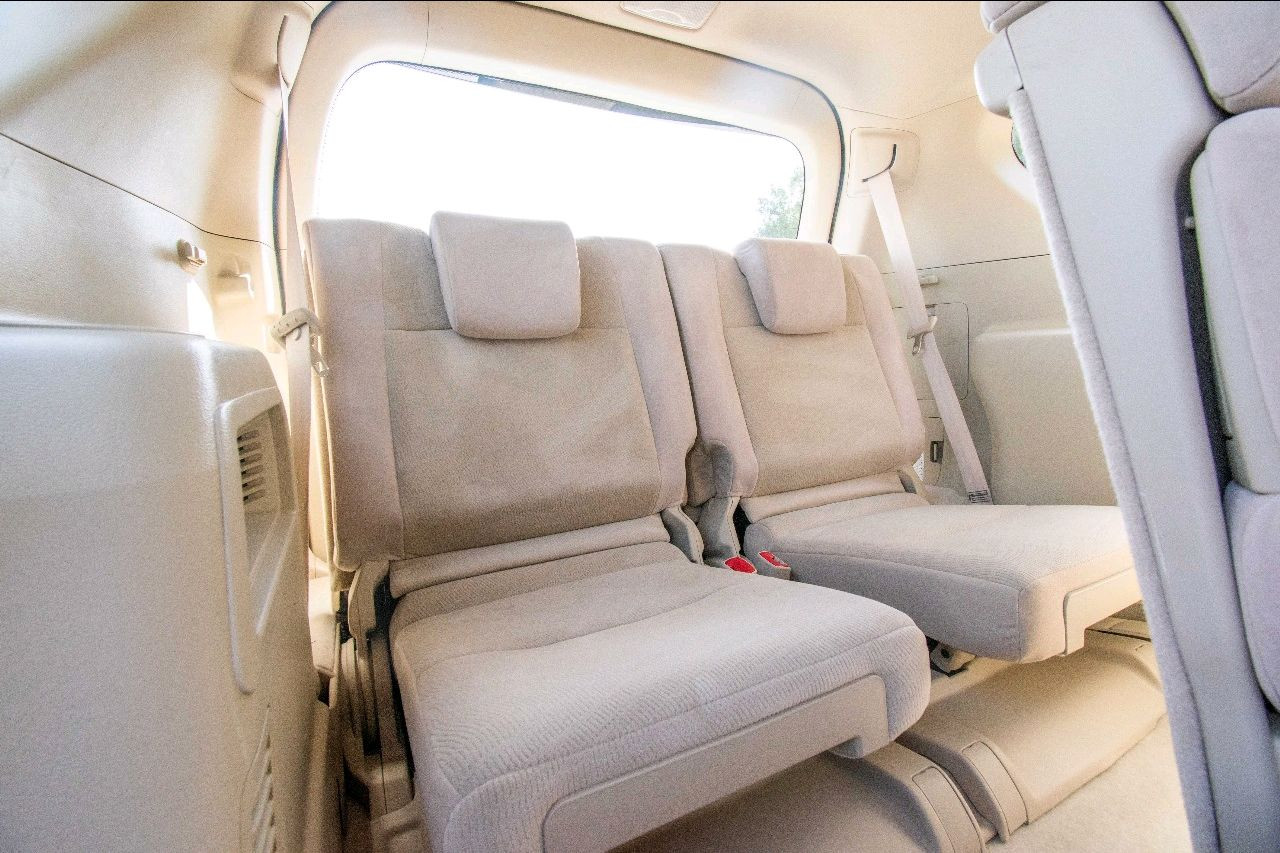 Toyota Prado - Image 12