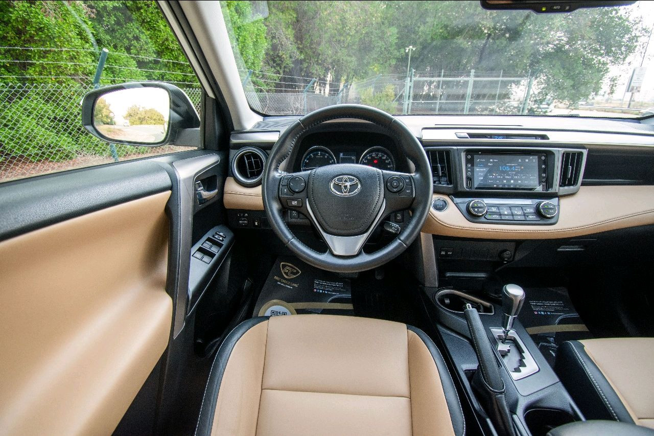 Toyota Rav 4 - Image 10