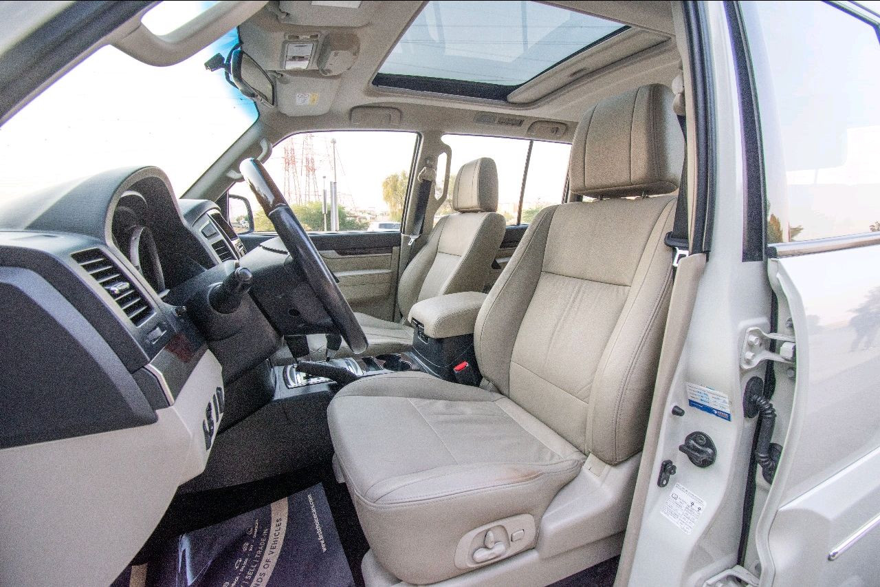 Mitsubishi Pajero - Image 3
