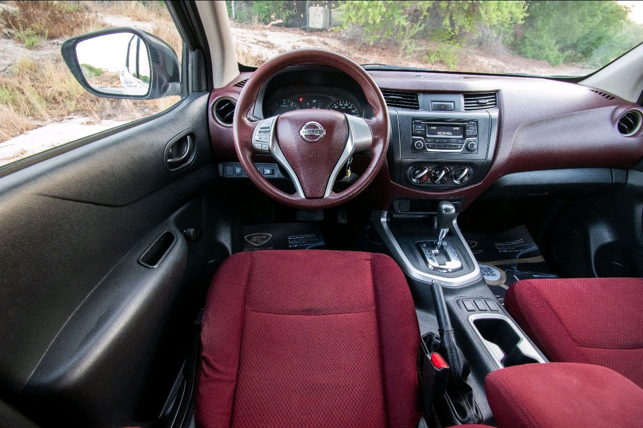 Nissan Navara - Image 8