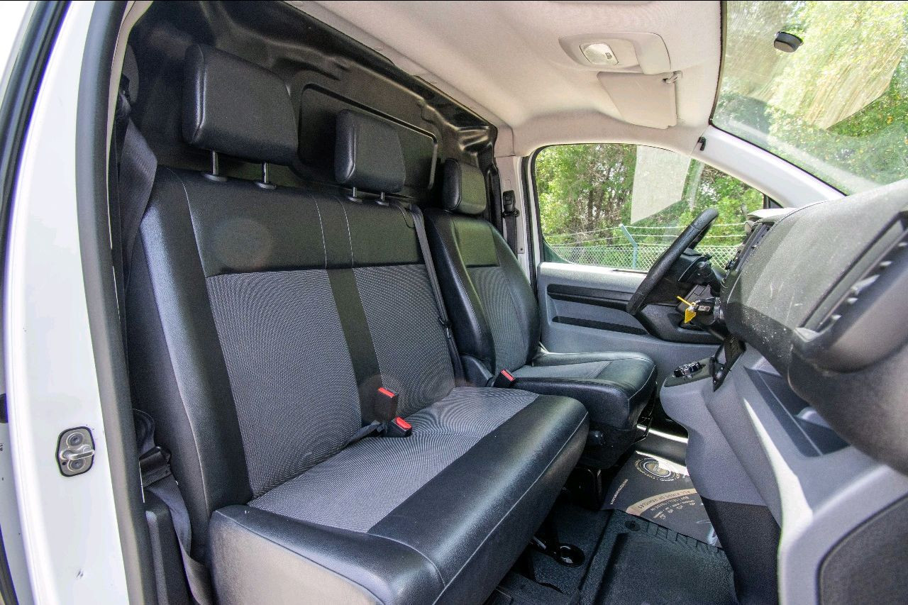 Peugeot Expert - Image 9
