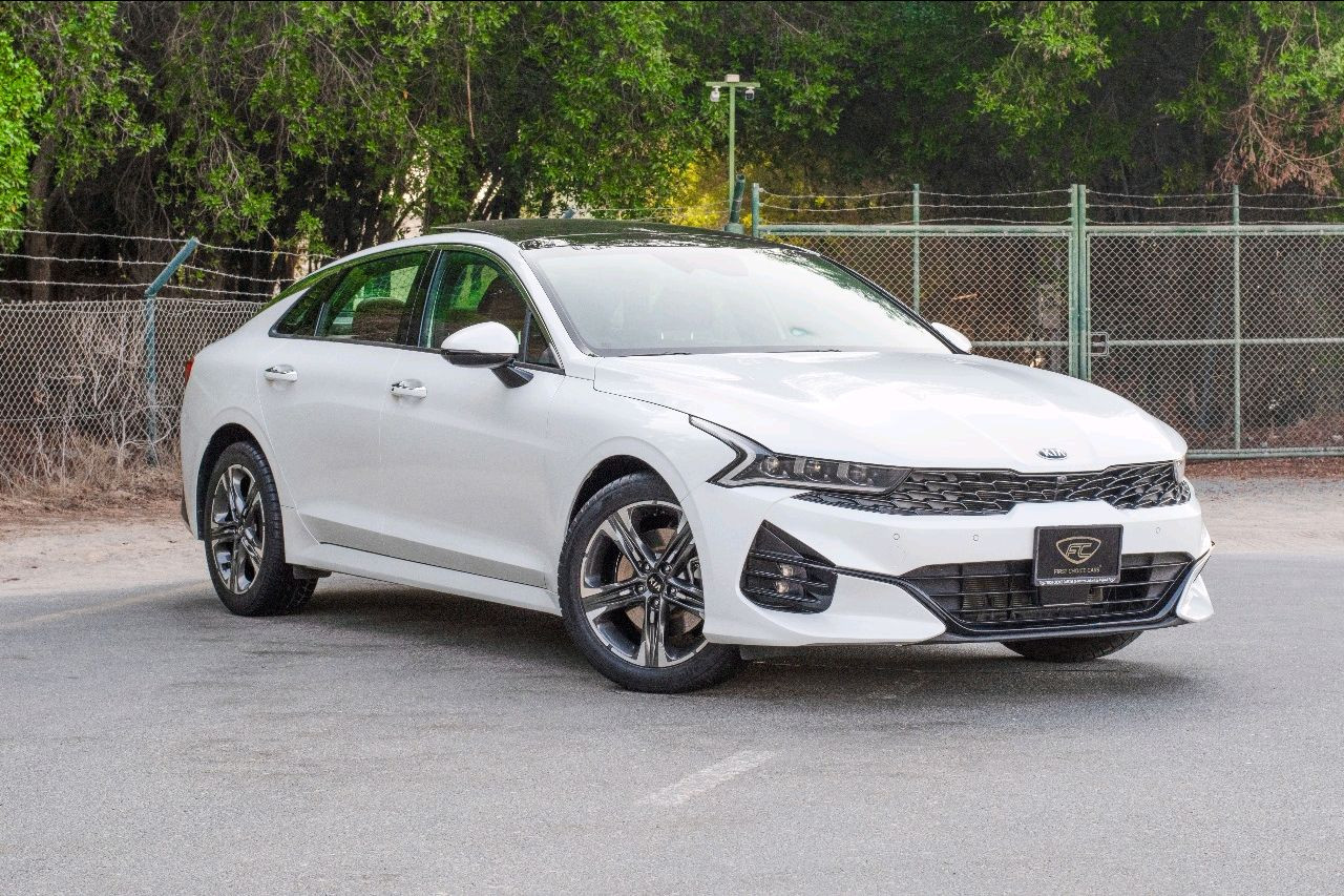 KIA K 5 - Image 9