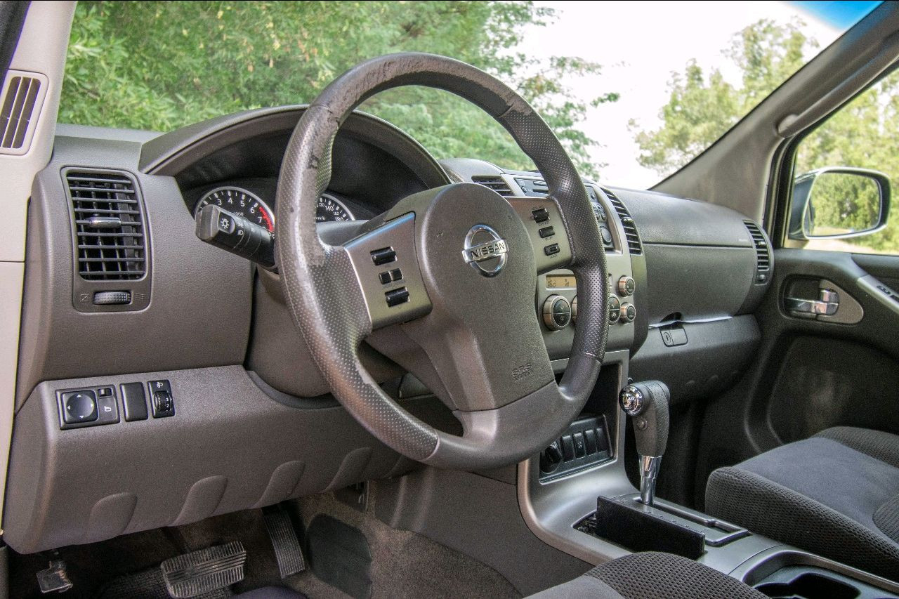 Nissan Pathfinder - Image 10