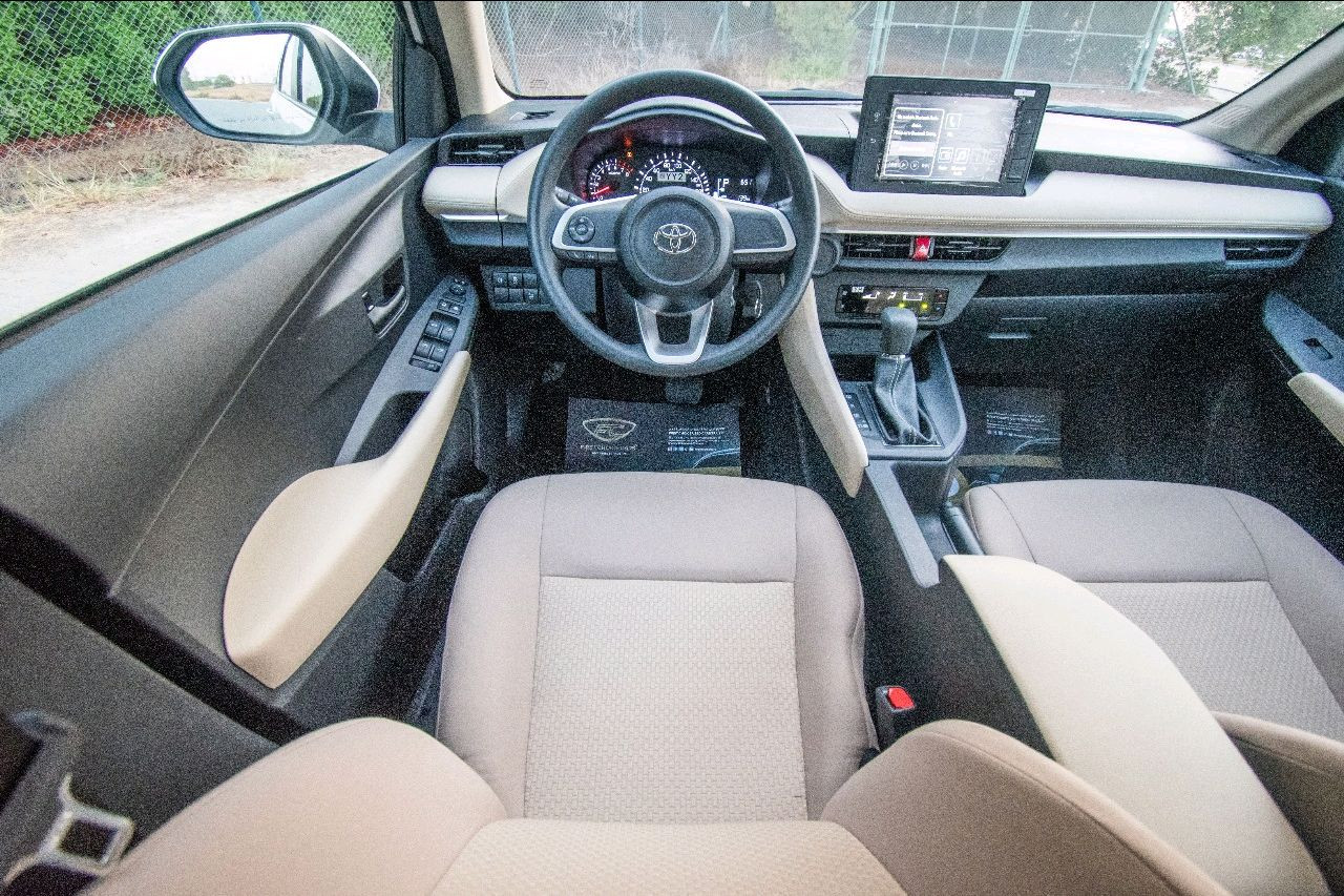 Toyota Yaris - Image 5