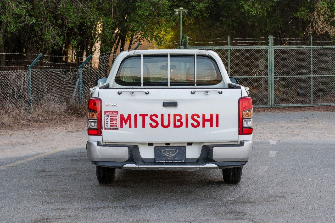 Mitsubishi L200 - Image 11