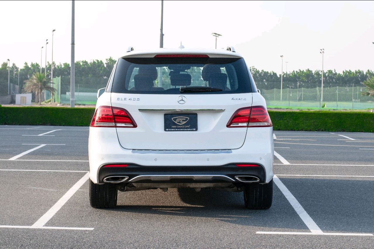 Mercedes Benz GLE SUV - Image 7