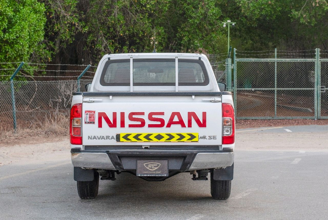 Nissan Navara - Image 10