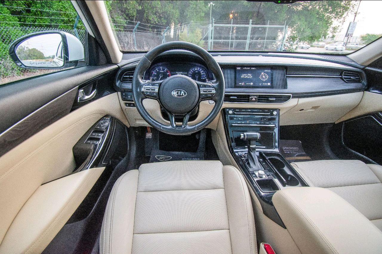 KIA Cadenza - Image 10