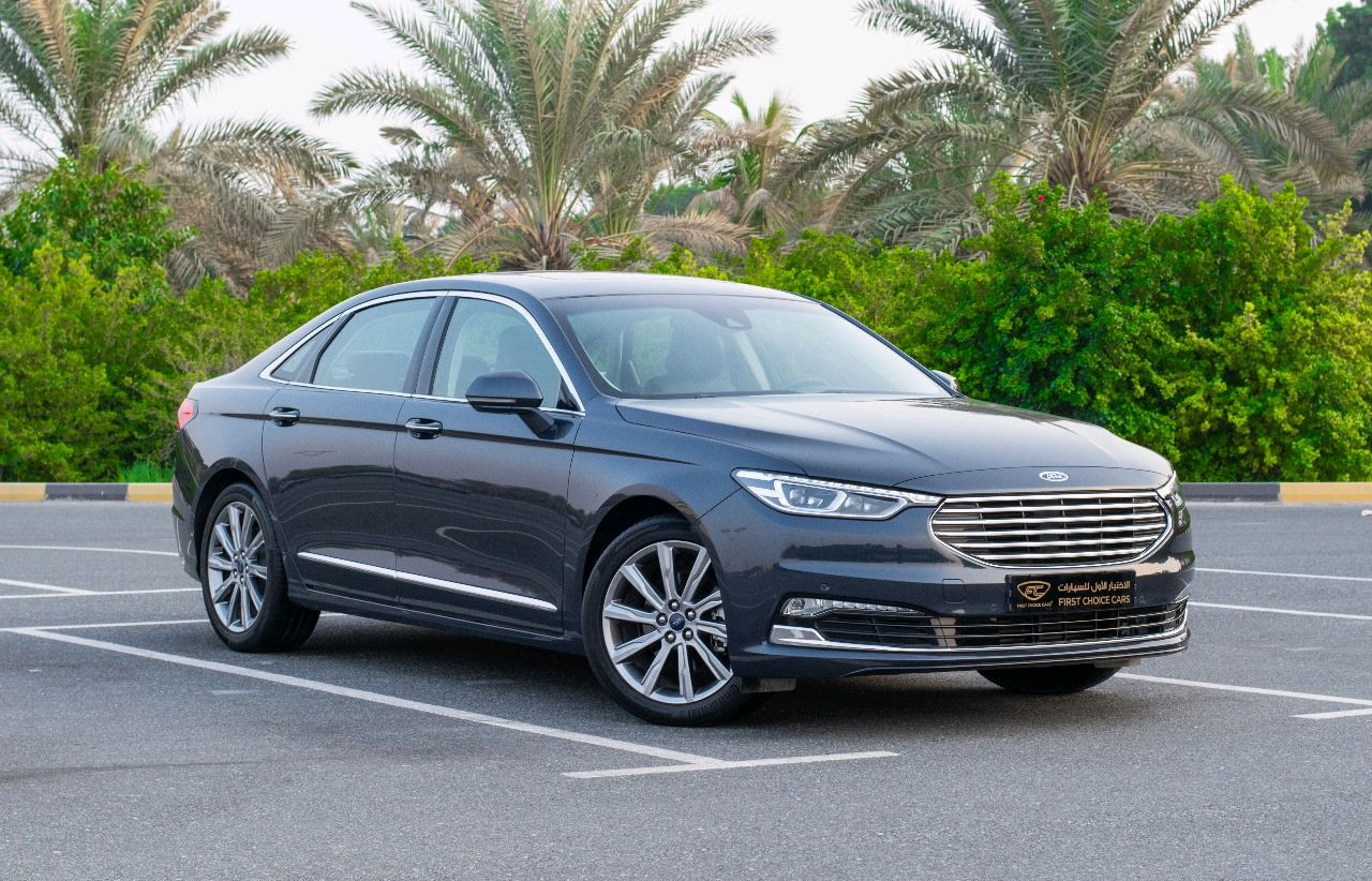 Ford Taurus - Image 5