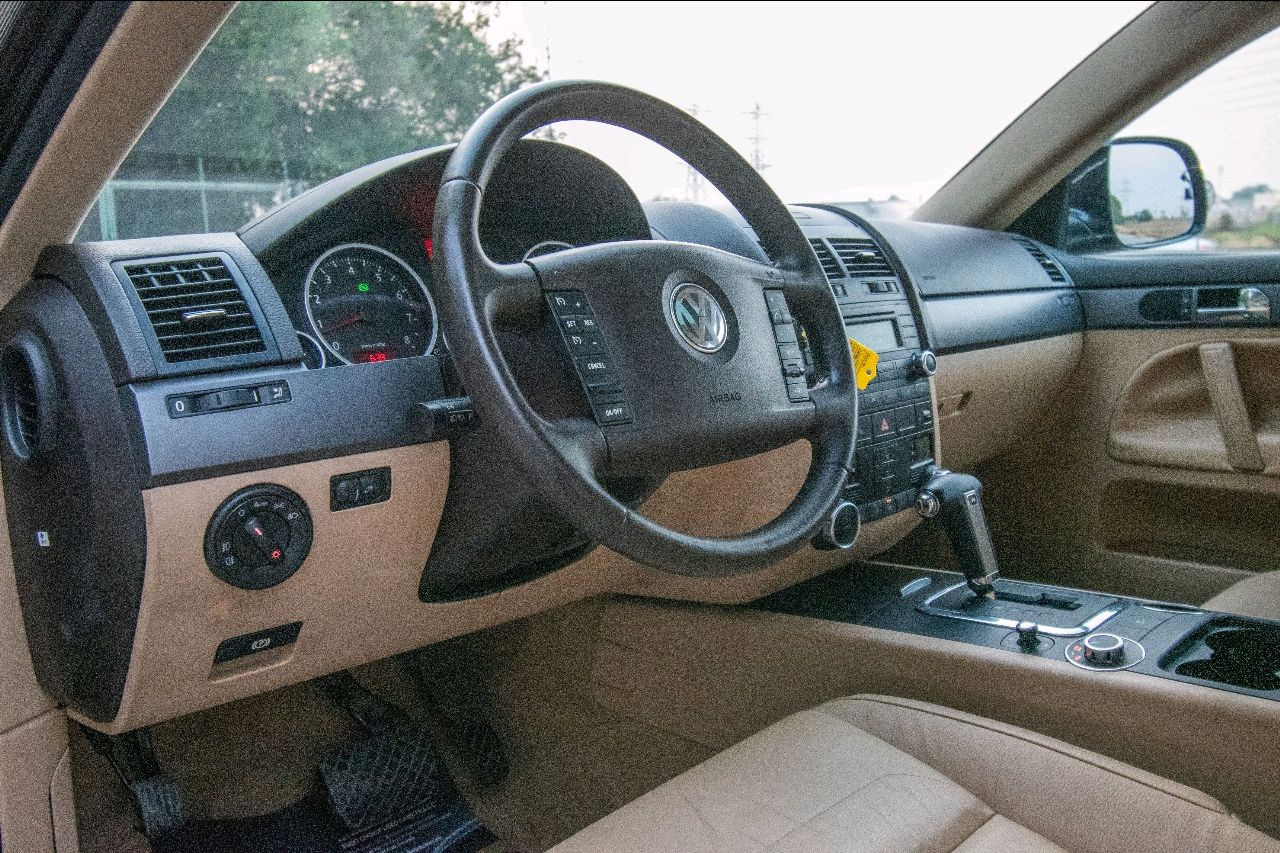 Volkswagen Touareg - Image 3