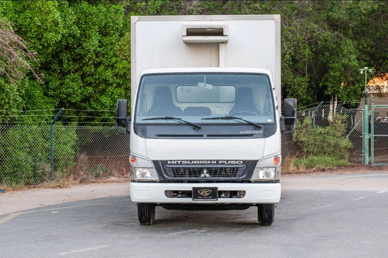 Mitsubishi Canter - Image 3