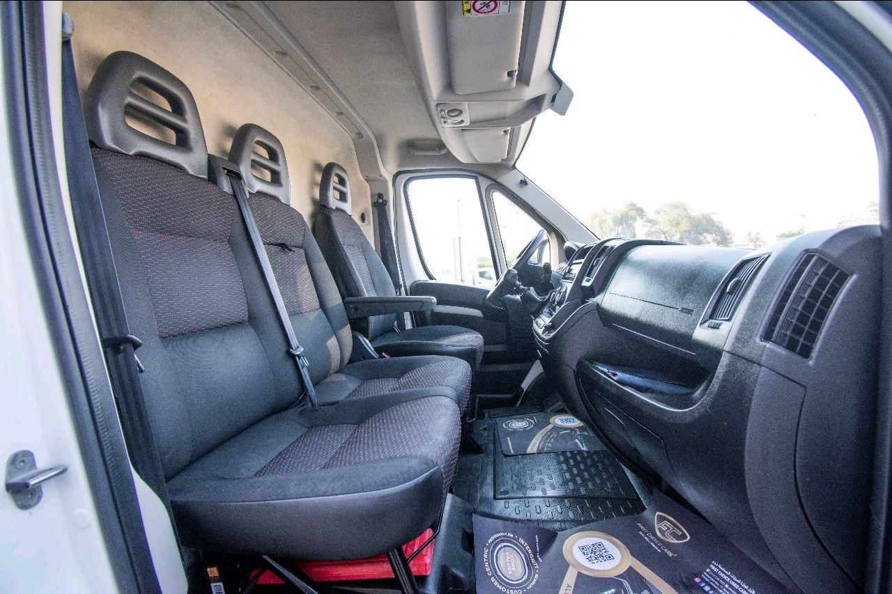 Peugeot BOXER - Image 13