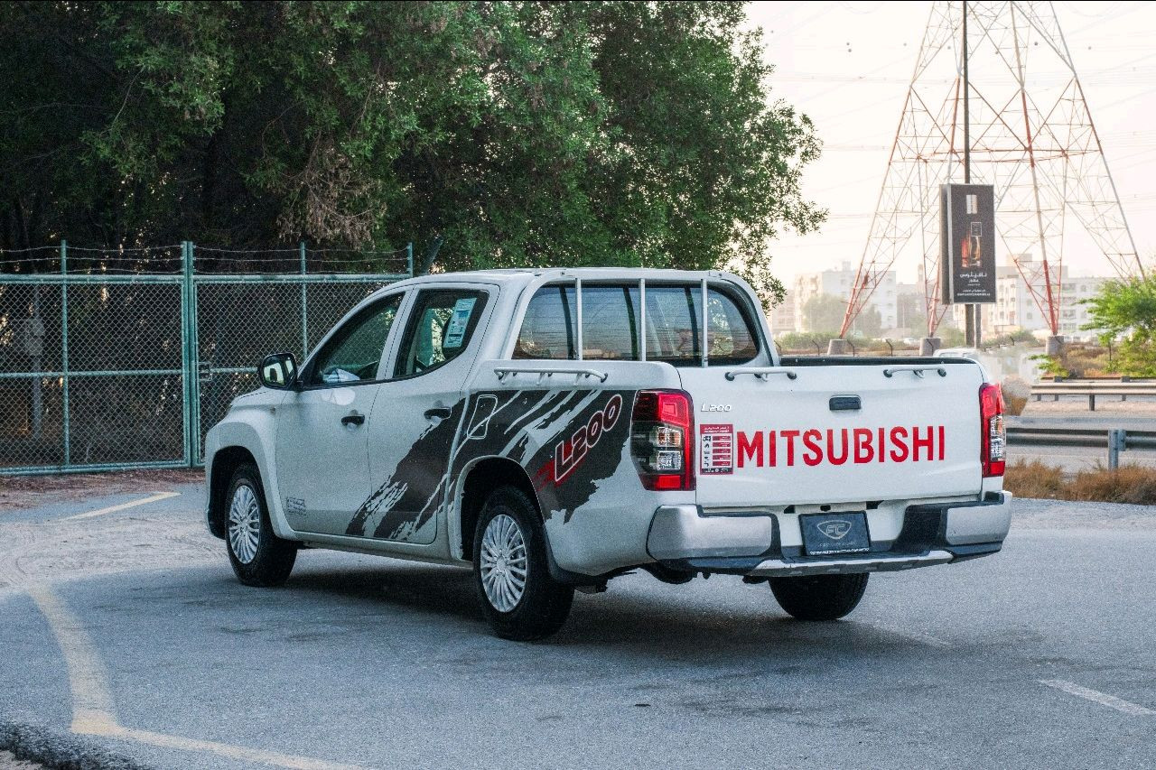 Mitsubishi L200 - Image 10