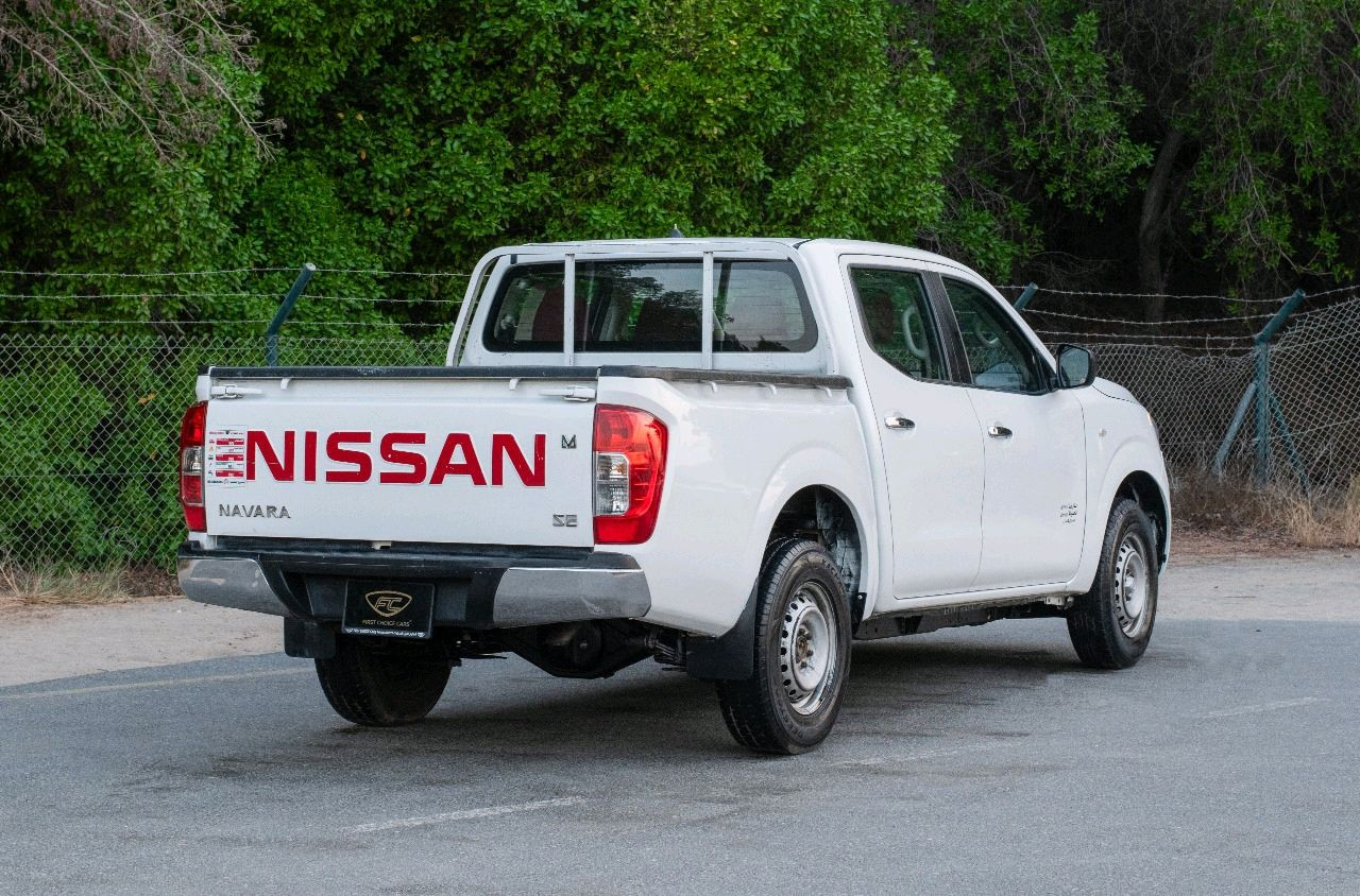 Nissan Navara - Image 11