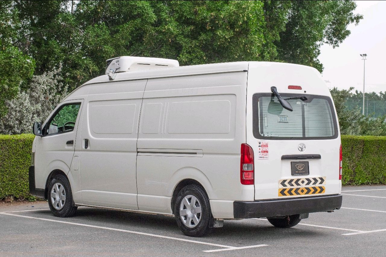 Toyota Hiace - Image 8