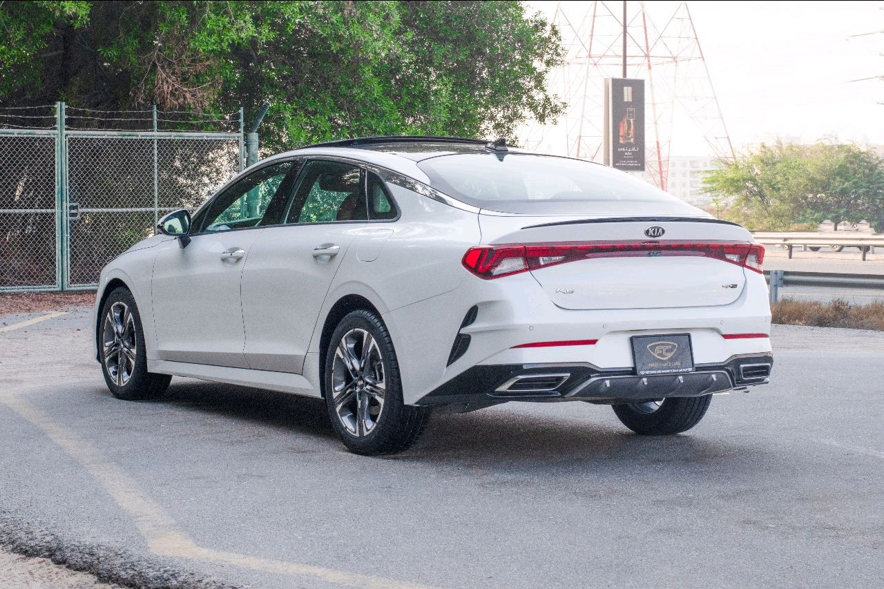 KIA K 5 - Image 3