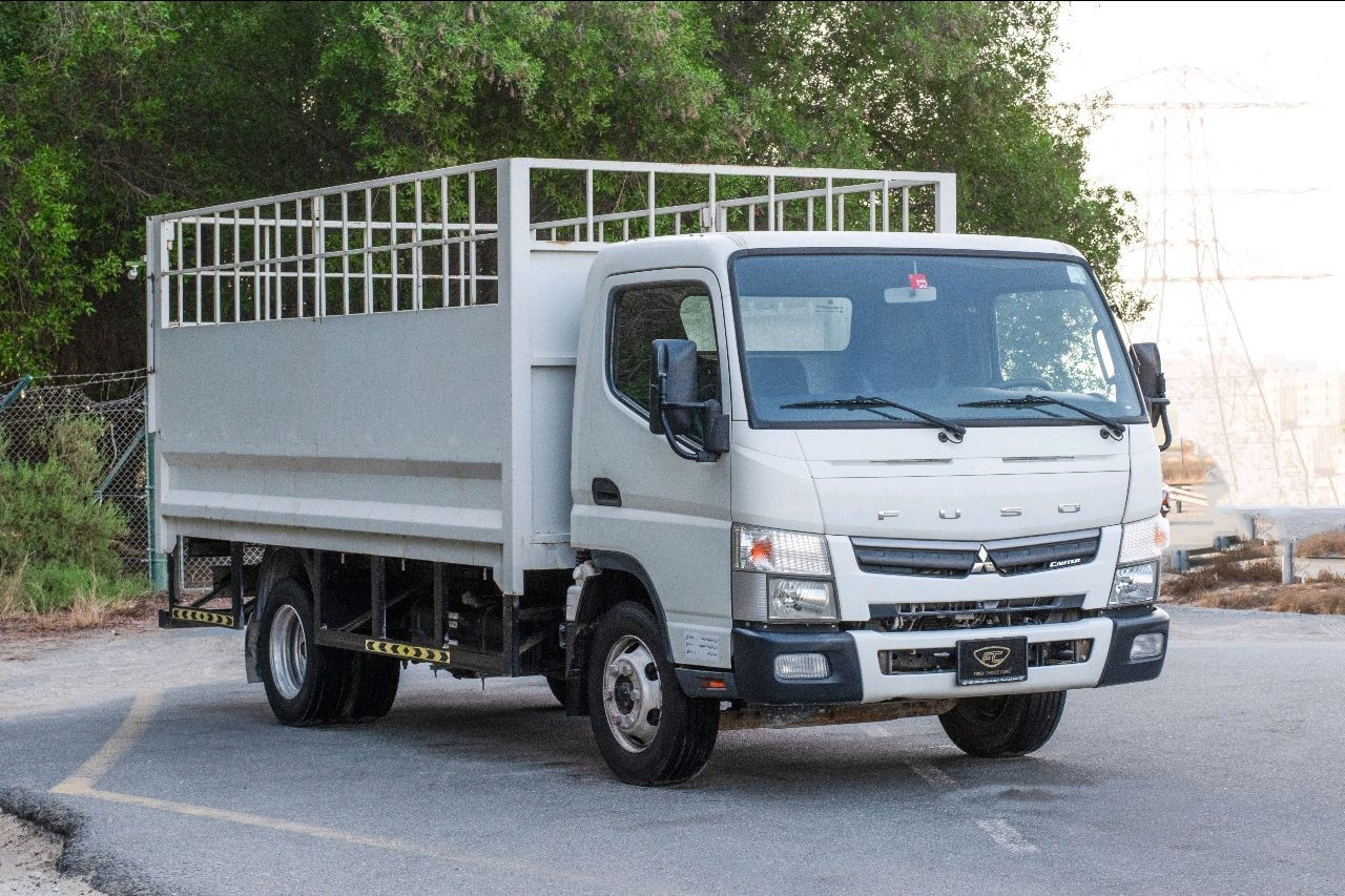 Mitsubishi Canter - Image 8