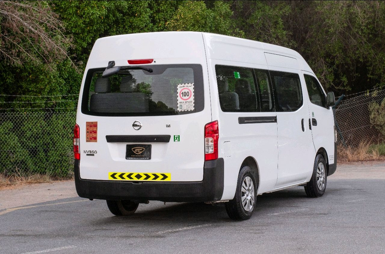 Nissan Urvan - Image 10