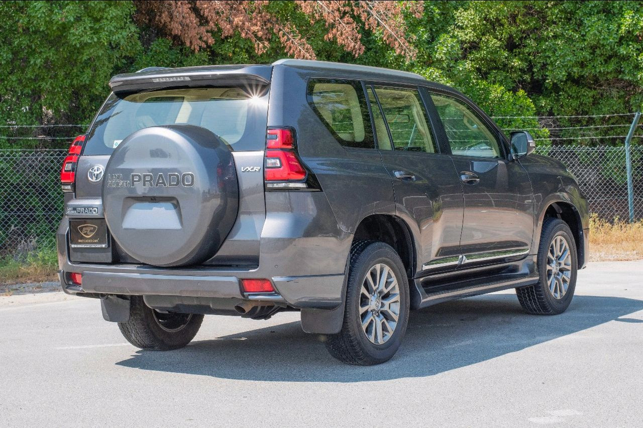 Toyota Prado - Image 2