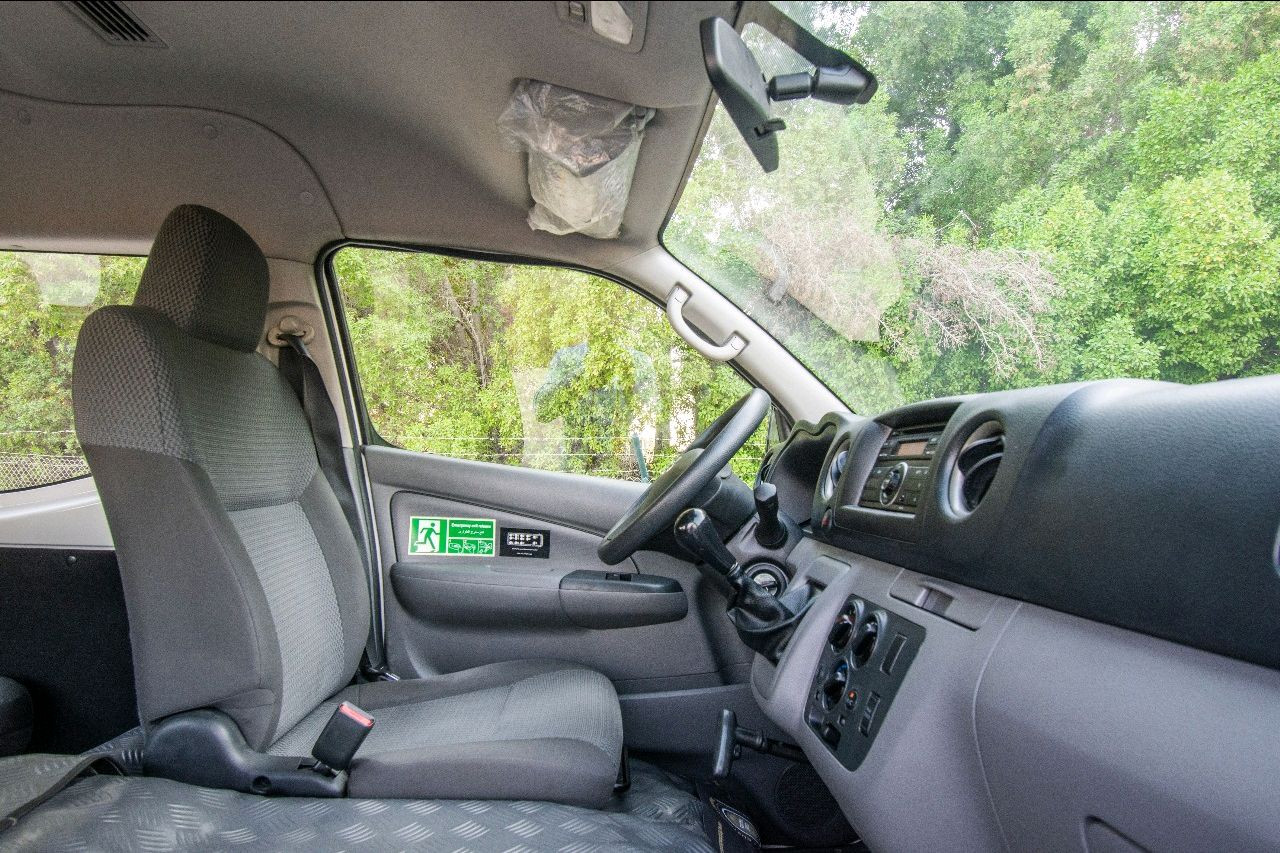 Nissan Urvan - Image 7