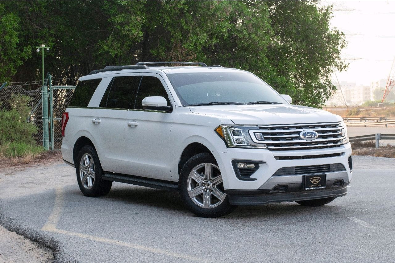 Ford Expedition - Image 9