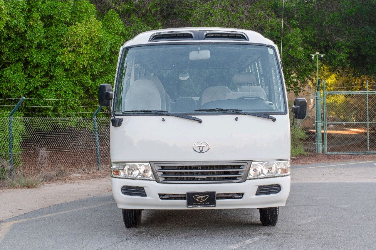 Toyota Coaster - Image 3